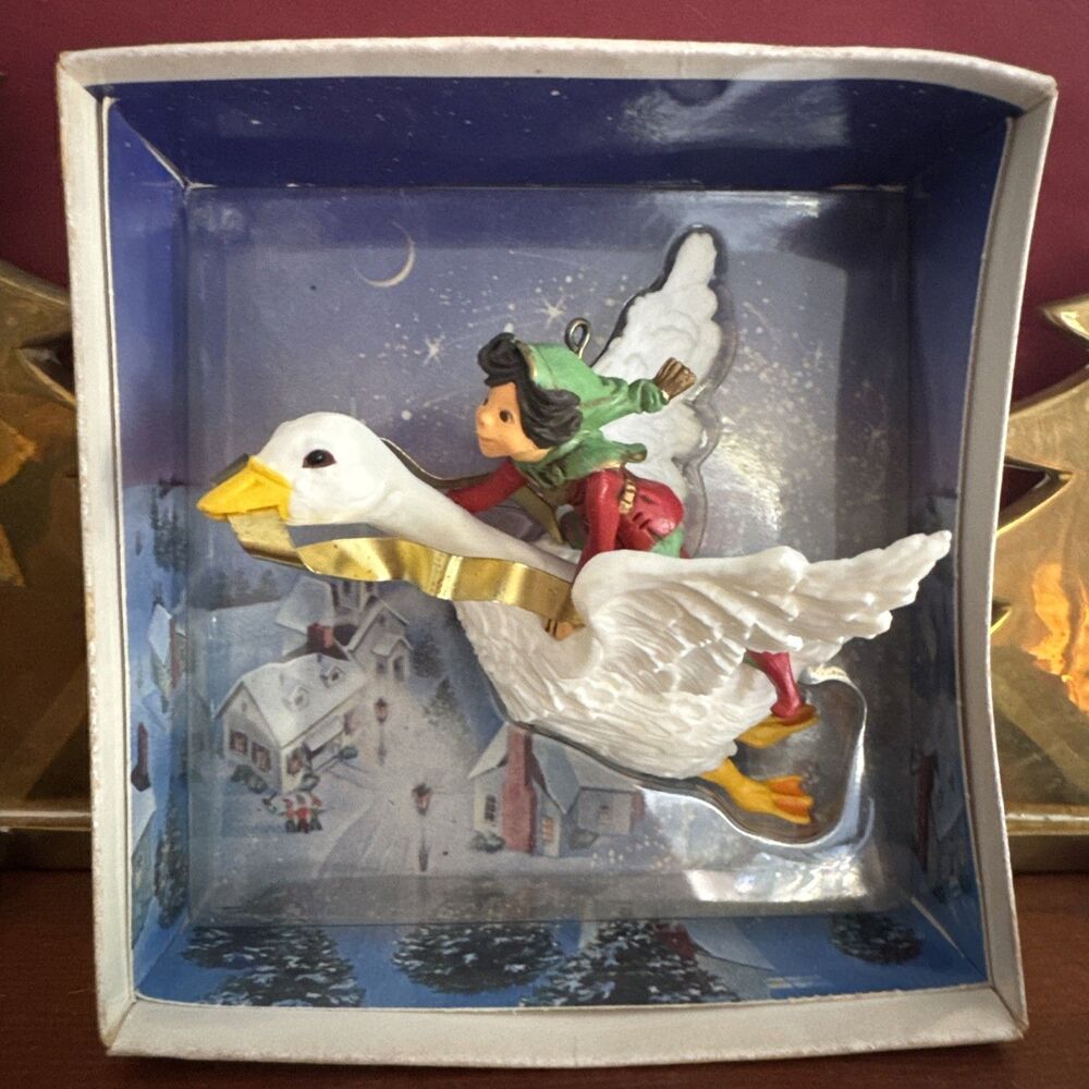 Hallmark 1981 Christmas Fantasy Elf Flying Goose Ornament QX155-4 Vintage